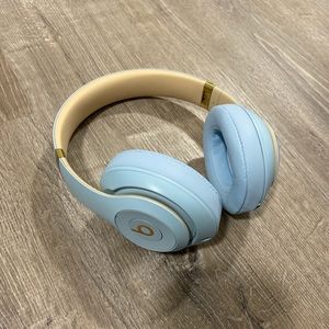 Dr.Dre studio 3 wireless beats